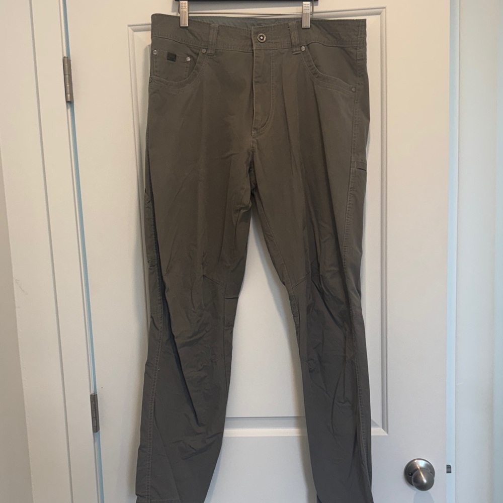 Men’s Kuhl Revolvr